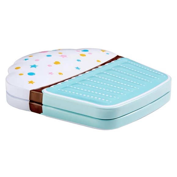 Happy Birthday Tin Cupcake Gift Card Box - Picture 2 of 9